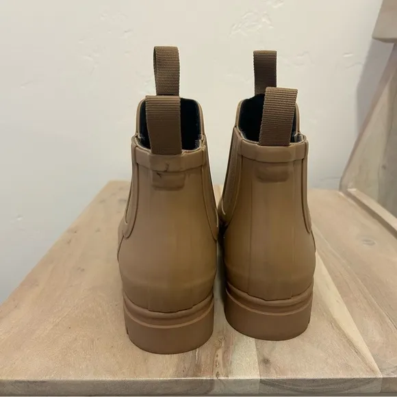 Everlane Rain Boots Womens 8 Chelsea Tawny Brown Rubber Slip on Heavy Anti Slip