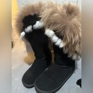 Faux Fur Black Boots ⭐️ Diva