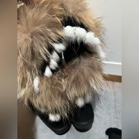 Faux Fur Black Boots ⭐️ Diva