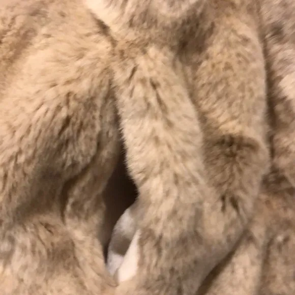 Faux fur stole