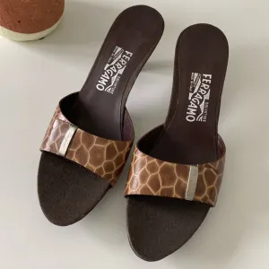 Ferragamo heels sandals shoes NEW 9.5 B