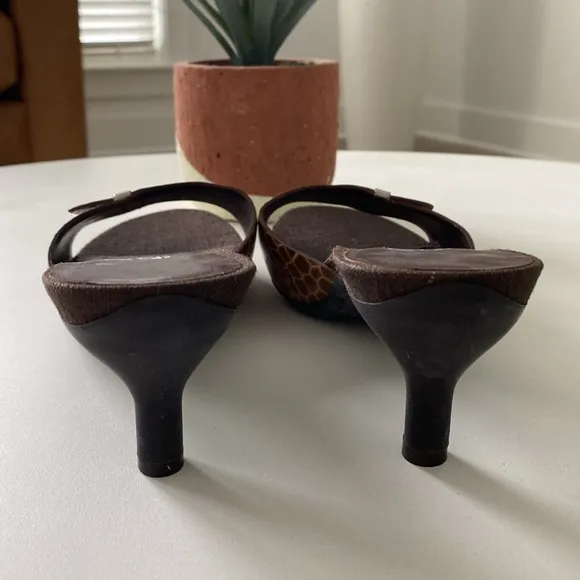 Ferragamo heels sandals shoes NEW 9.5 B