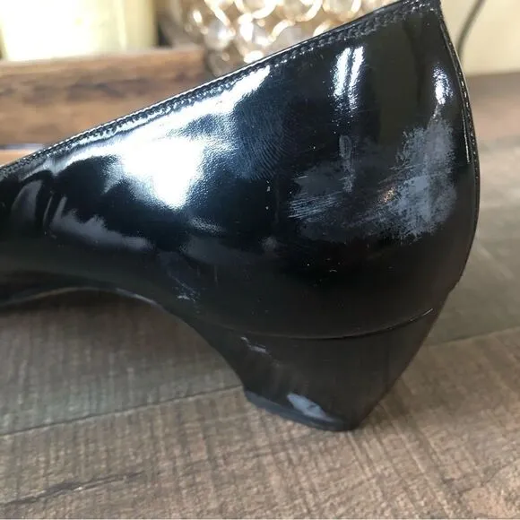 Ferragamo Heels 7.5