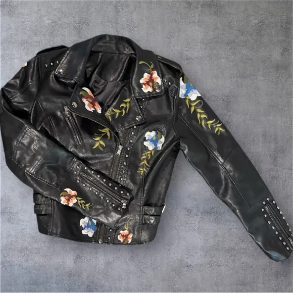 Floral Embroidered Black Faux Leather Jacket Size M.