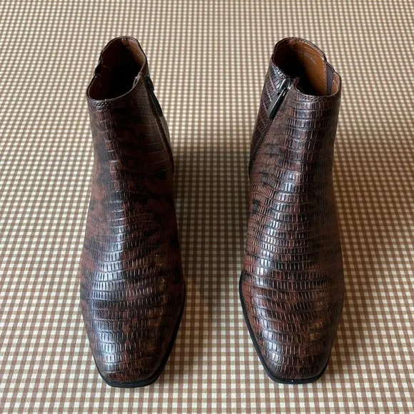 FRANCO SARTO &quot;Nico&quot; boot in Espresso Snake Print short boots booties. Size 6