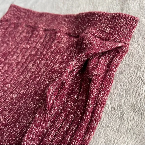Free People Better Days Ribbed Knit Midi Pull-On Stretchy Sweater Skirt Maroon