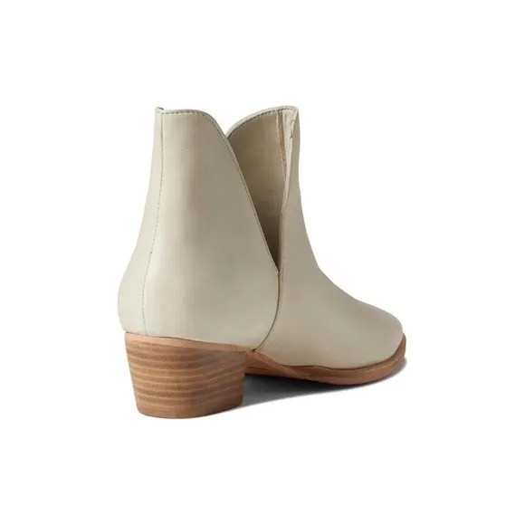 Free People Charm Double V Ankle Boot Ecru/Bone Leather Size 39.5/ US 9.…