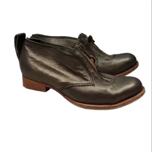Free People Jim Barnier Womens Boho Leather Moto Heels shoes sz 9.5 USA