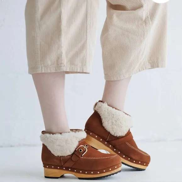 Free People Oak Clog Boot Designer Suede Sherpa #56