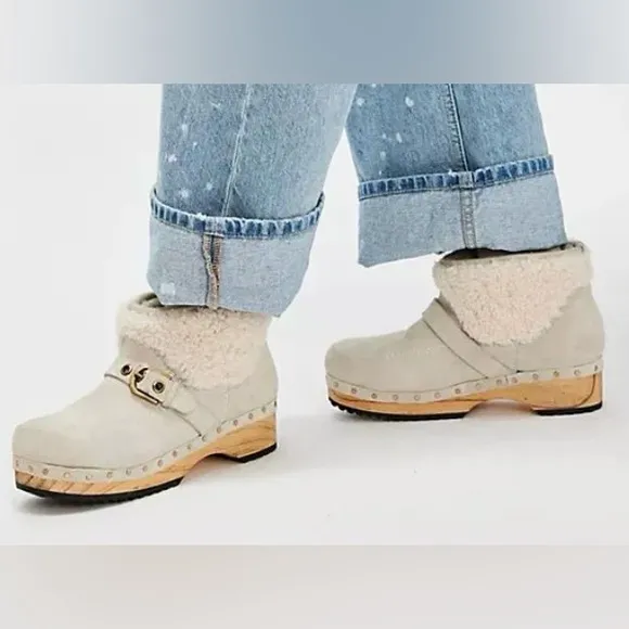 Free People Oak Clog Boots Dusty Bunny Sz 7.5