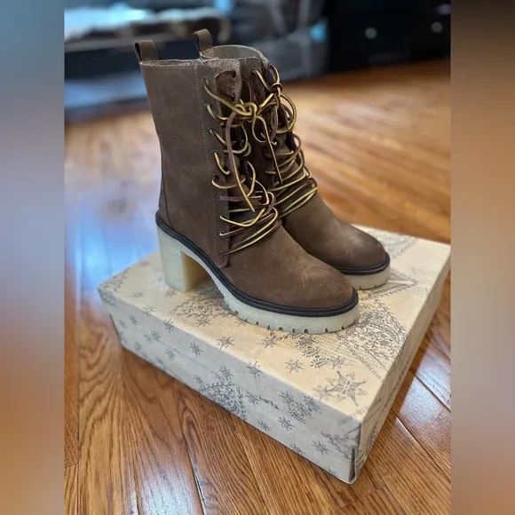 Free people taupe Dylan lace up boots