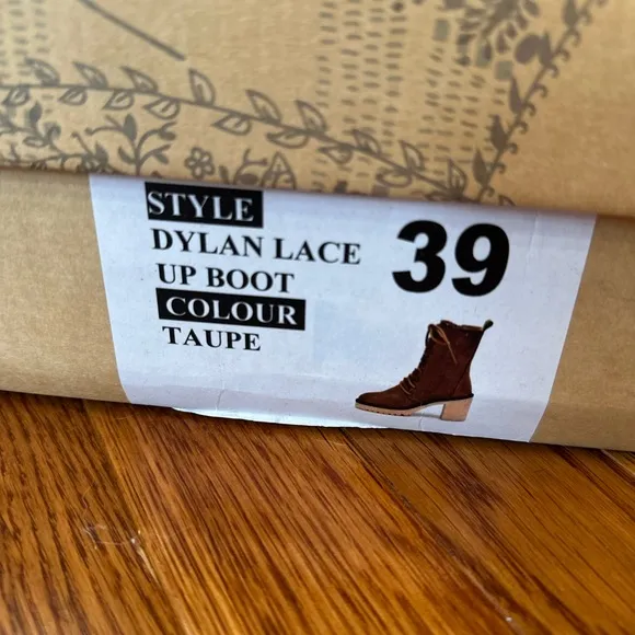 Free people taupe Dylan lace up boots