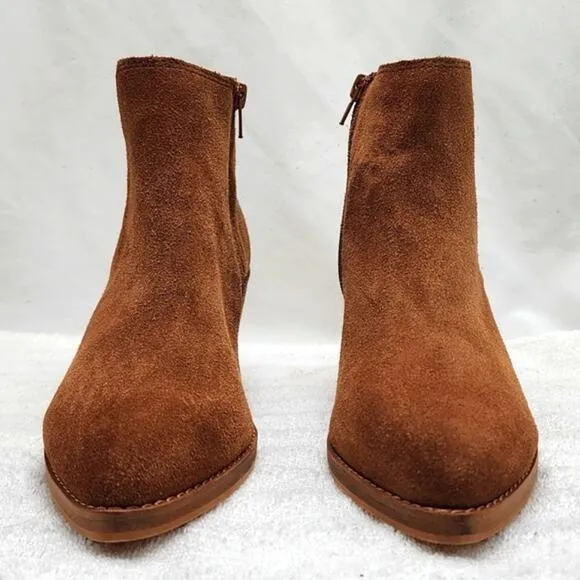 FRYE &amp; CO. KAYE CHELSEA WEDGE ZIPPER ANKLE BOOTIES SIZE 7 NWOB CUTE😍