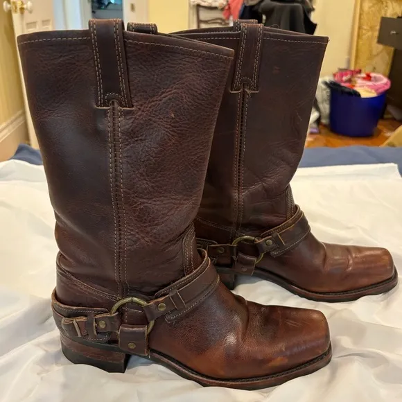 Frye Belted Harness 12R Women's Size 10 M Engineer Moto Boots Brown 77250