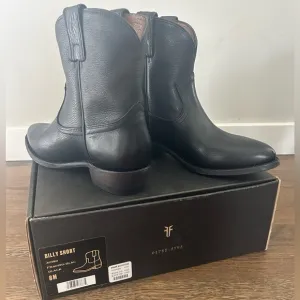 Frye Billy Short boots size 8