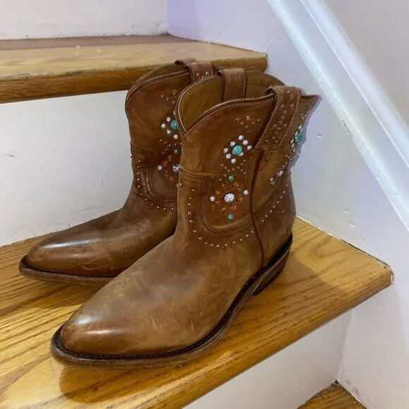 Frye Billy Stone Short Studded Cognac Boots