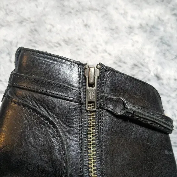 Frye Black Ankle Booties Heel Jenny Leather Zipper Equestrian 8.5