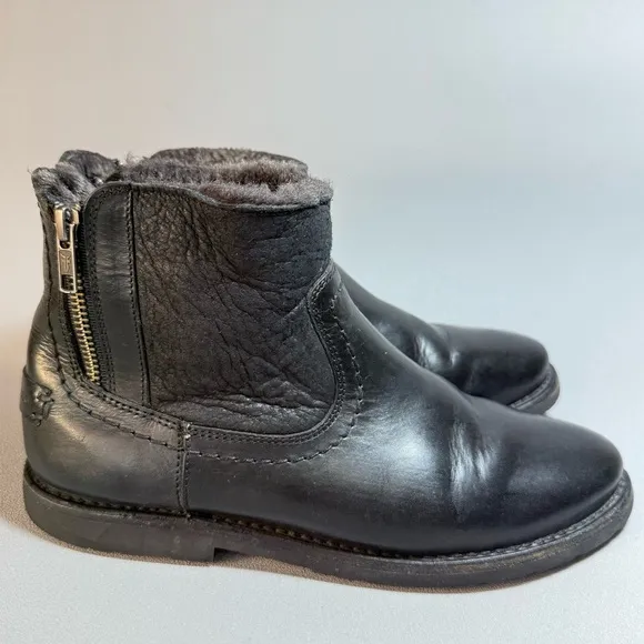 Frye Black Leather Double Zip Shearling Lined Short Ankle Boots 7B