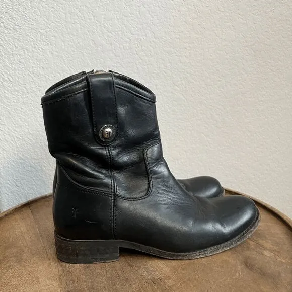 FRYE Boots Black Leather Melissa Button Short Ankle Booties Women's Size 5.5