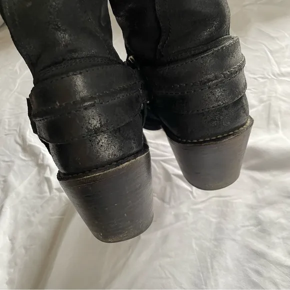 Frye Carmen Harness Short Boots in dusty black