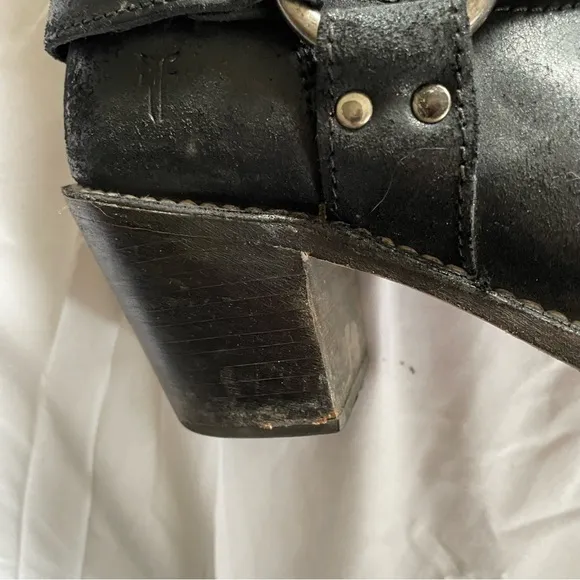 Frye Carmen Harness Short Boots in dusty black