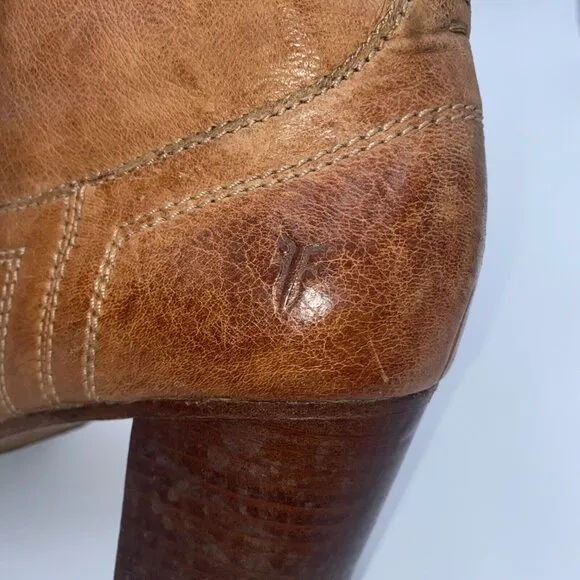 Frye Carson Mid Heel Short Women's Size 8.5 M Brownn Leather Pull On Ankle Boots