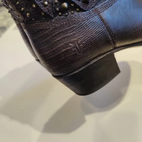 Frye Deborah Deco Short Boots Dark Brown