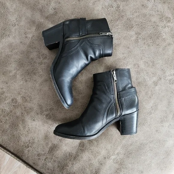 Frye Janis Shield Short Leather Boots