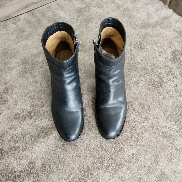Frye Janis Shield Short Leather Boots