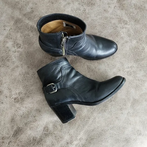 Frye Janis Shield Short Leather Boots