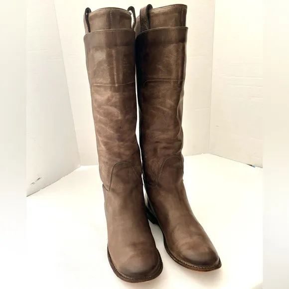 FRYE KNEE HIGH WESTERN ANTIQUED ITALIAN LEATHER TAUPE RIDING BOOTS  SZ 9.5