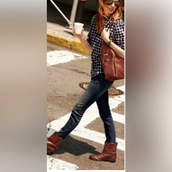 FRYE LINDSEY SHORT BOOTS