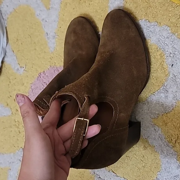 FRYE Meghan Toffee Brown Suede Leather Strappy Ankle Booties Boots 3” Heel 9.5B