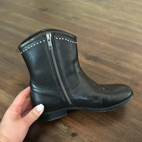 Frye Melissa Stud Short Boots Black Women Size 6 US $ 328