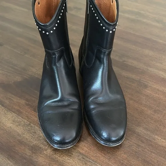 Frye Melissa Stud Short Boots Black Women Size 6 US $ 328