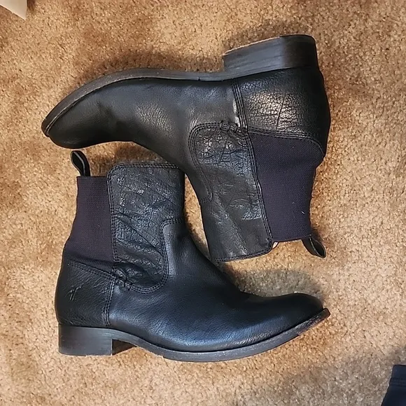 Frye Molly Gore Short Ankle Boots Black Leather W 7 1/2