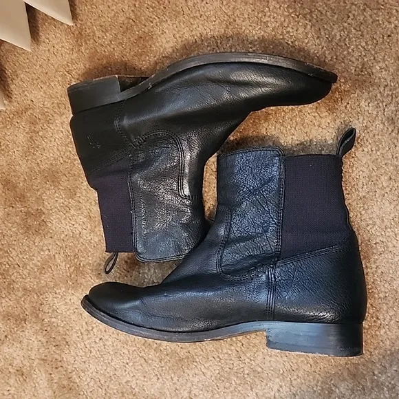 Frye Molly Gore Short Ankle Boots Black Leather W 7 1/2