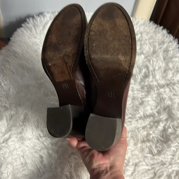 Frye Nora Brown Leather Short Ankle Heeled Zip Boots 8M