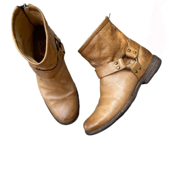 Frye Phillip Leather Harness Short Boots 76871