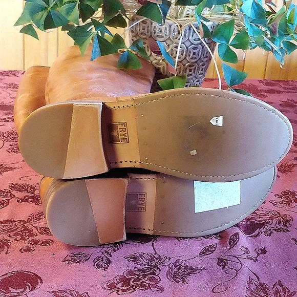 Frye Shirley Shield Boots - Size 5.5