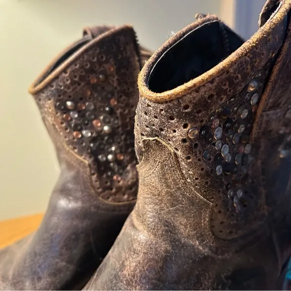 Frye short deborah studded boots, grey black, size 9