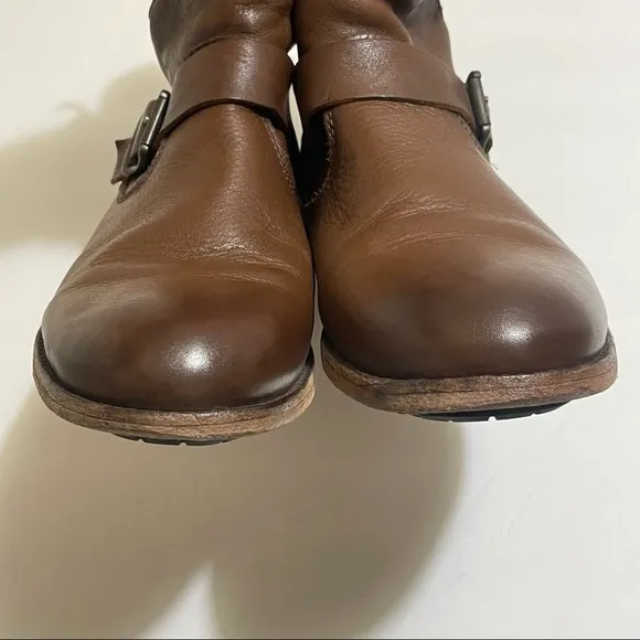 Frye Tyler Engineer Short Boots cognac leather 8.5 B