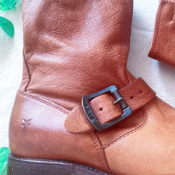 Frye Veronica short boots
