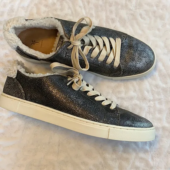 Frye Women's Ivy Shearling Low Lace Sneaker Anthracite Size 9
