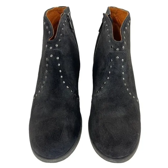 Frye Women’s Nora Stud Zip Short Booties Boots