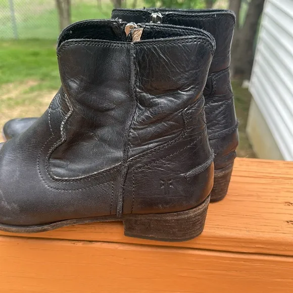 Frye Womens Ray Seam 3475883-BLK Short Leather Ankle Boots Booties Black