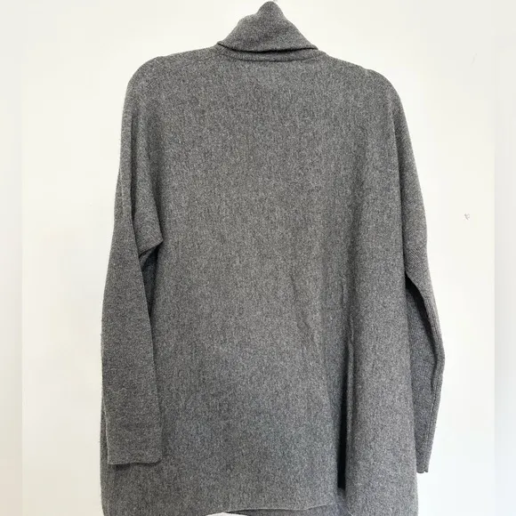 Garnet Hill Oversized Turtleneck Sweater size XS cashmere and wool blend