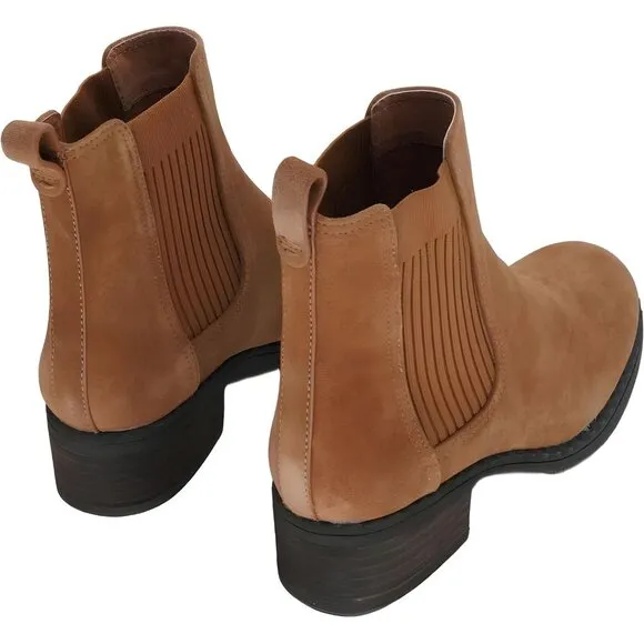 Gentle Souls by Kenneth Cole Women's Elastic Ankle Boot, Luggage, Size 6.5
