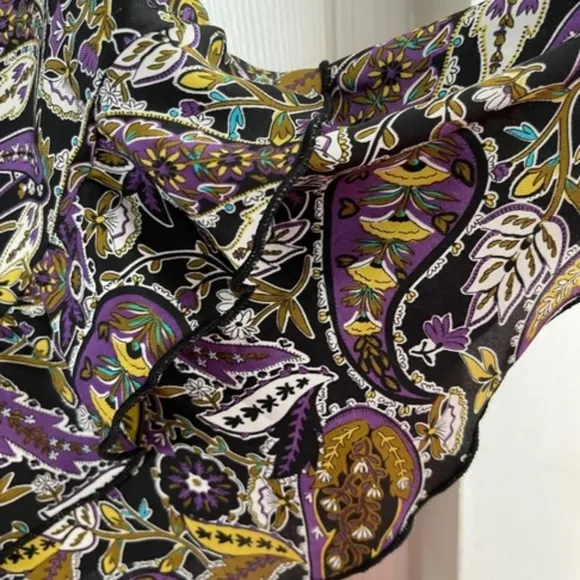 Get Notice In ZARA Purple Paisley Print Ruffle Mini Skirt