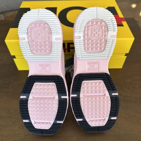 G/FORE GFORE MG4  Perforated Golf Shoes Sneakers Snow/Blush Pink Womens Sz 7 NEW